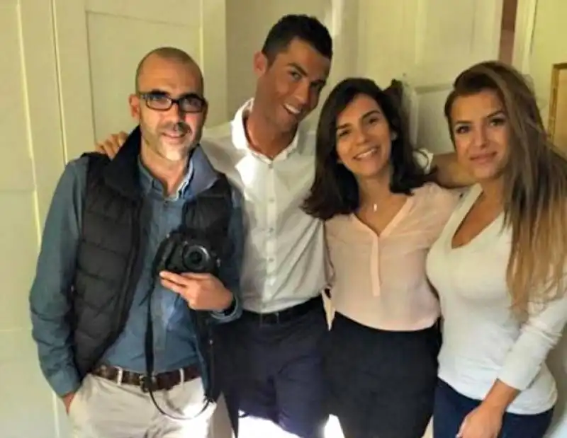 RONALDO FIGLIA DI MENDES