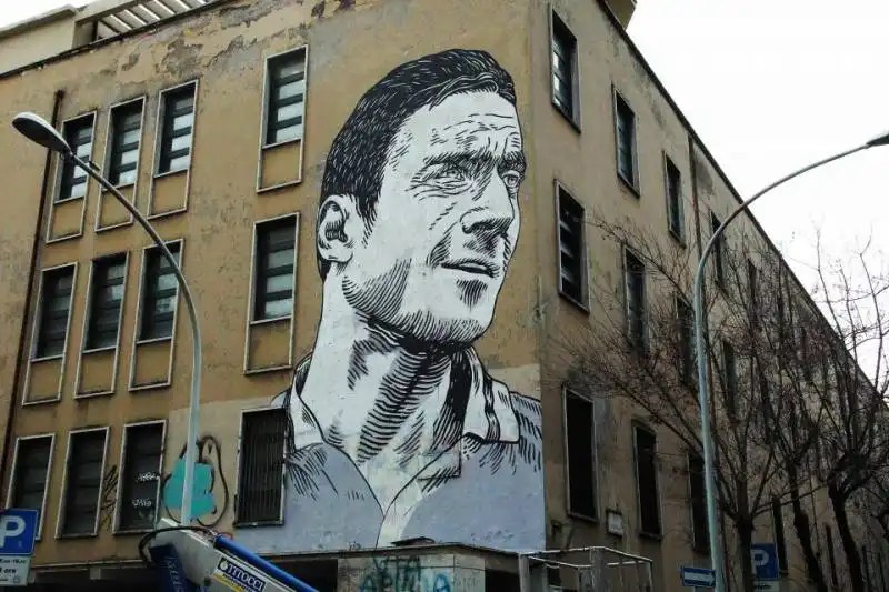 TOTTI STREET