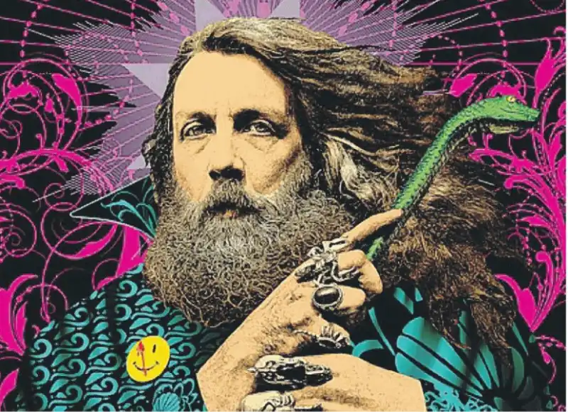 ALAN MOORE