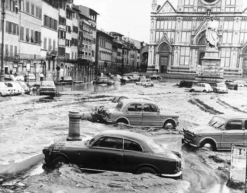 alluvione di firenze  8