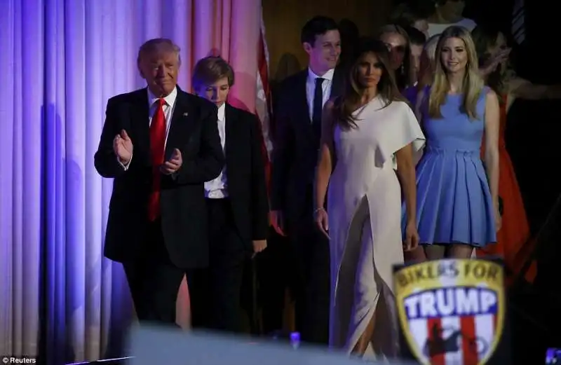 donald trump con la famiglia 