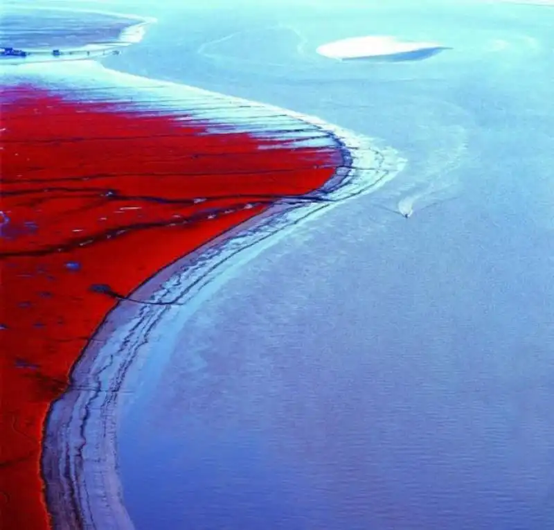 SPIAGGIA ROSSA CINA - 1