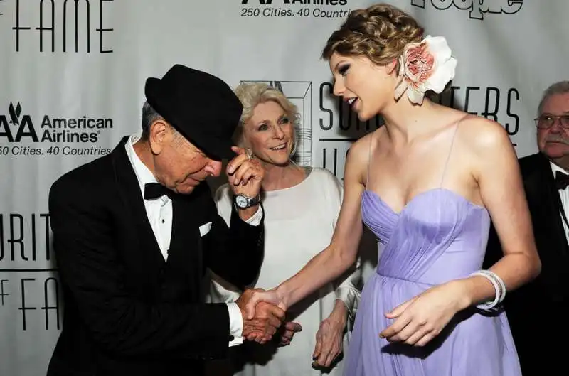 taylor swift e leonard cohen