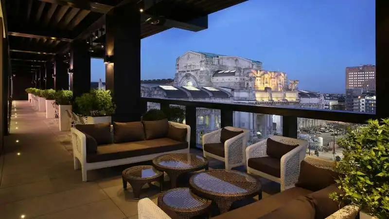 terrazza dell'hotel gallia