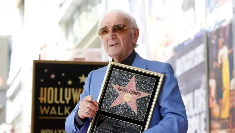 CHARLES AZNAVOUR