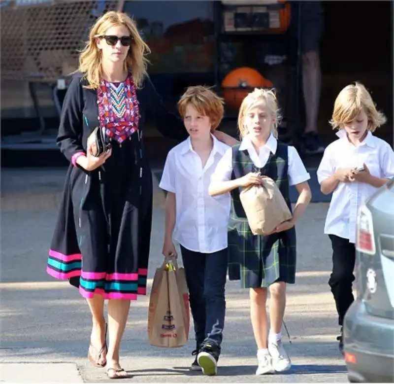 JULIA ROBERTS CON I FIGLI