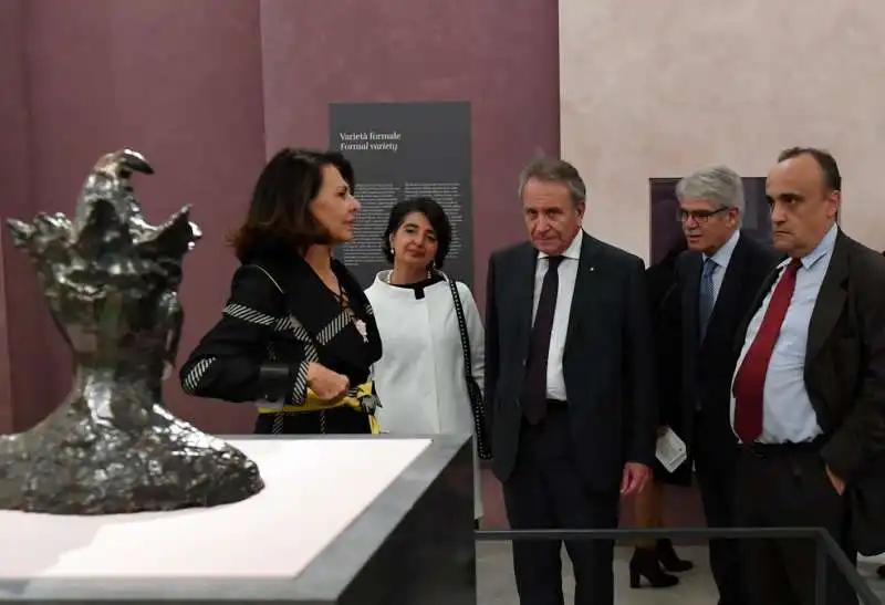 anna coliva direttore della galleria borghese illustra la mostra di picasso al ministro bonisoli (2)