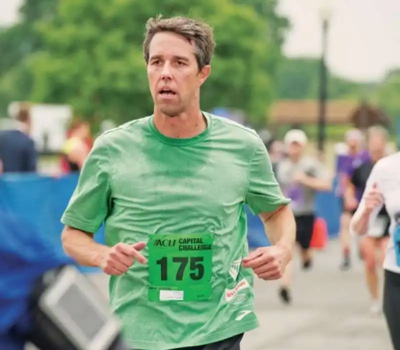 beto o rourke corre maratone 