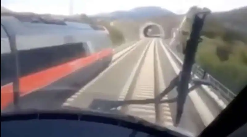 gara tra italo e frecciarossa a 300 km:h 