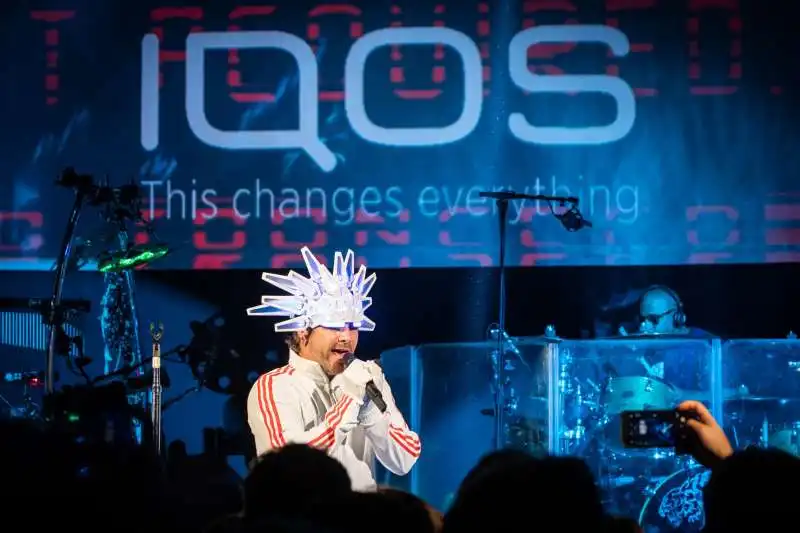 iqos 3 evento jamiroquai live 06