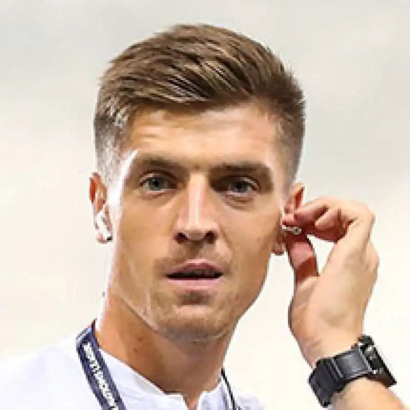 KRZYSZTOF PIATEK 