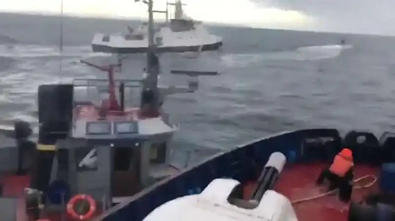 l'incidente tra una nave russa e una ucraina nello stretto di kerch 1