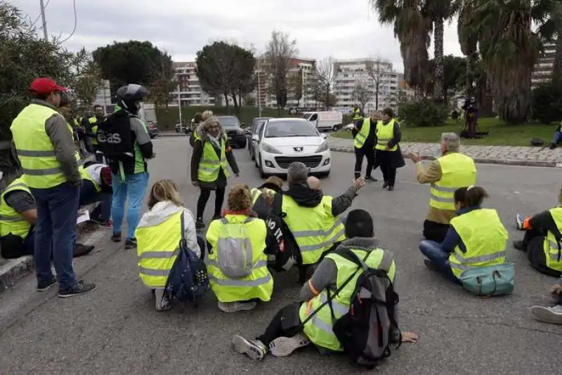 la protesta dei gilet gialli in francia 6