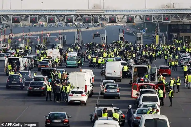 la protesta dei gilet gialli in francia 6