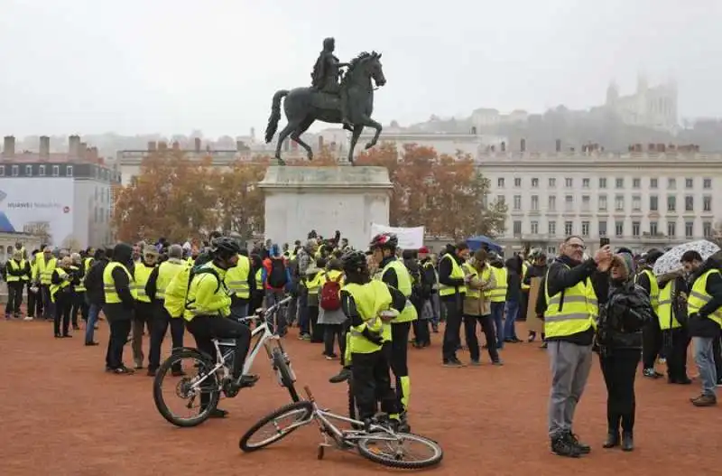 la protesta dei gilet gialli in francia 9