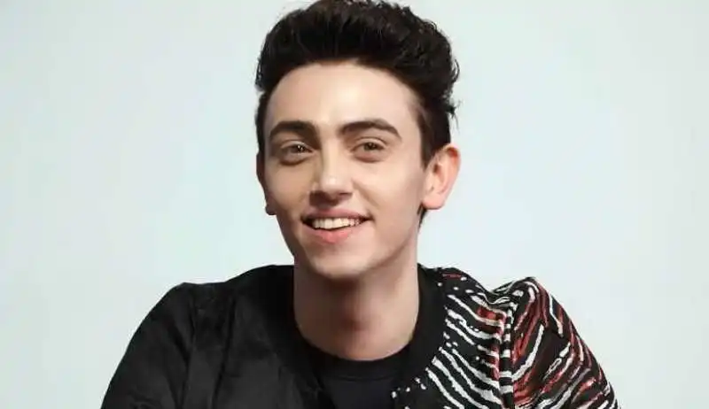 michele bravi 9