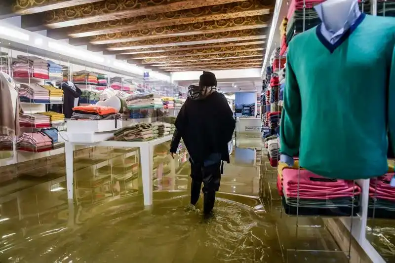 acqua alta a venezia 17