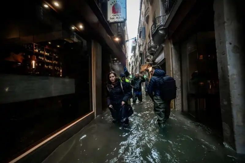 acqua alta a venezia 3