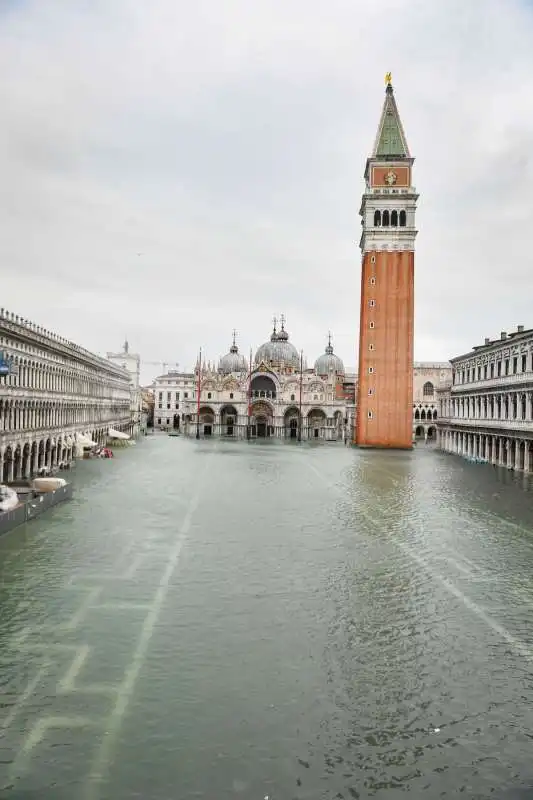 acqua alta a venezia 30