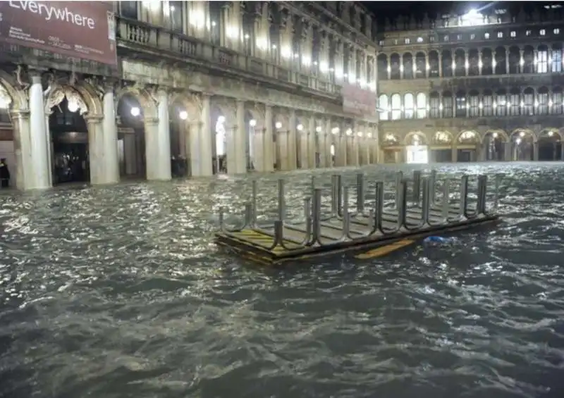 acqua alta a venezia 69