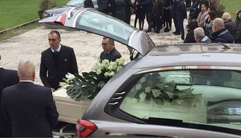 funerali di giulia zandarin 2