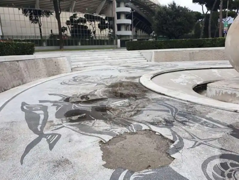 i mosaici del foro italico distrutti 4