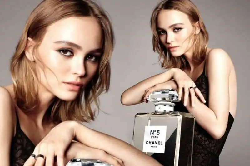 lily rose depp 1