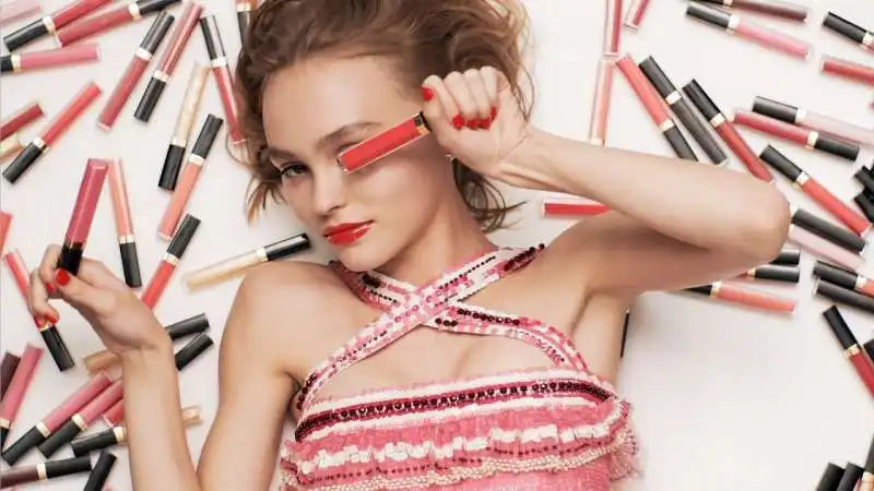 lily rose depp 2