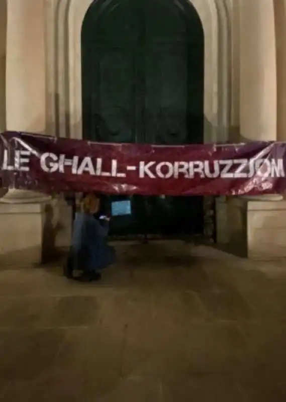 malta, proteste contro la corruzione e il governo di joseph muscat 5