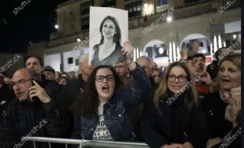 malta, proteste contro la corruzione e il governo di joseph muscat 8