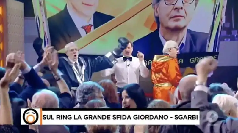 mario giordano e vittorio sgarbi sul ring a fuori dal coro 3