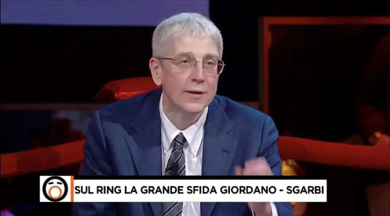 mario giordano e vittorio sgarbi sul ring a fuori dal coro 7