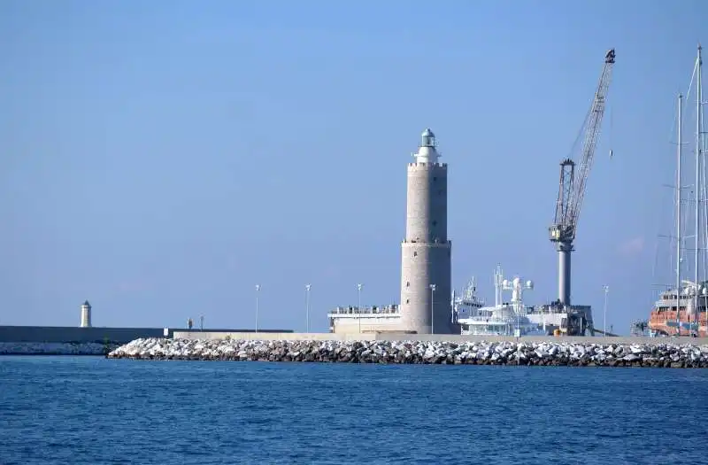 porto di livorno 1