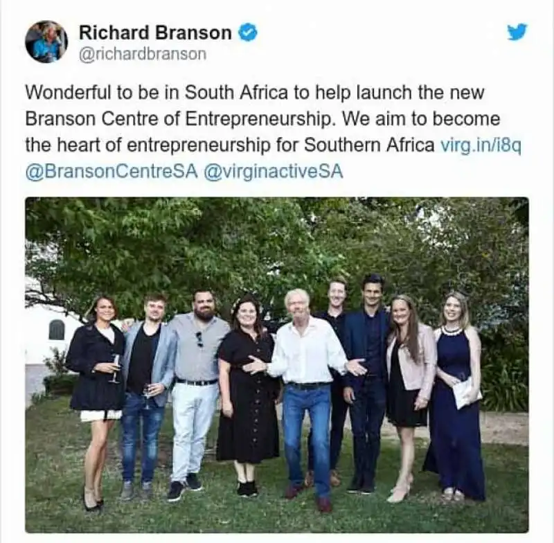 richard branson e la foto con soli bianchi in sudafrica