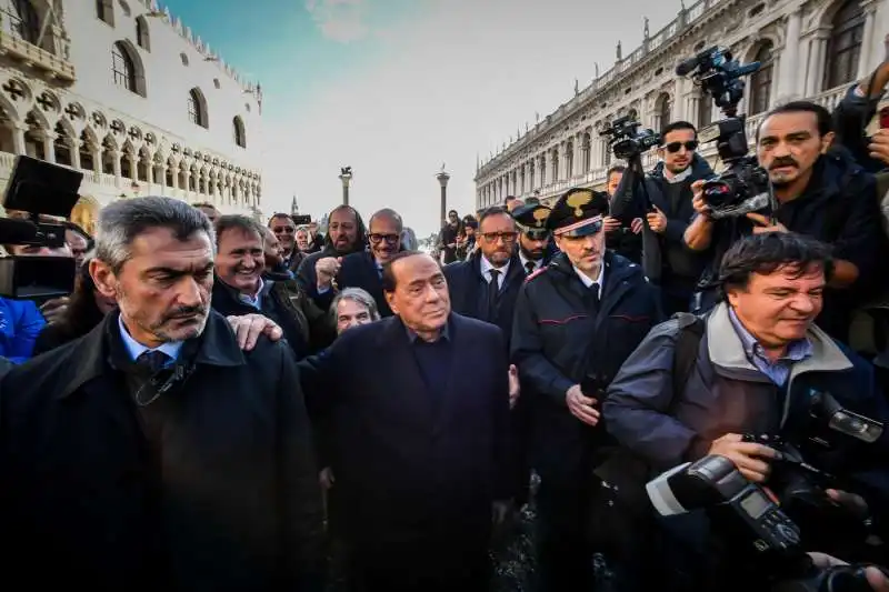 silvio berlusconi a venezia 2