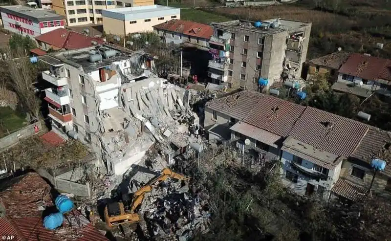 terremoto in albania 28