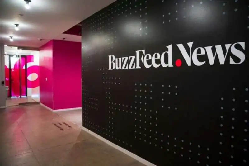 buzzfeed huffpost news 