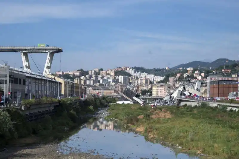 crollo ponte morandi