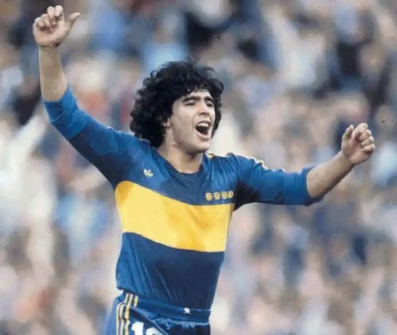 diego armando maradona al boca junior