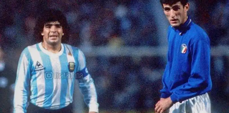 diego armando maradona e ciro ferrara 