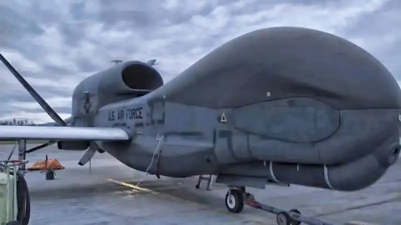 drone global hawk rq 4 6