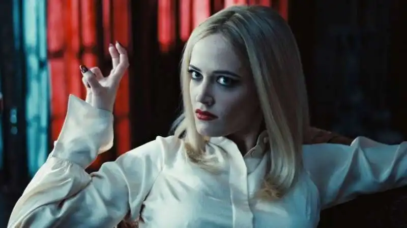 eva green dark shadows