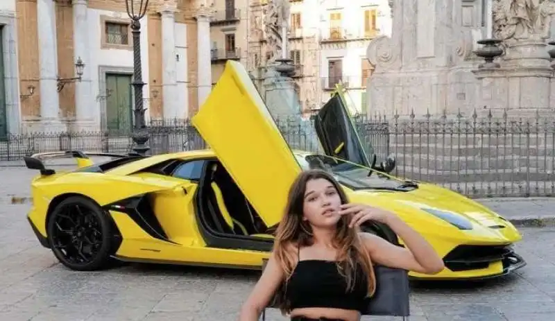 foto di Letizia Battaglia per Lamborghini