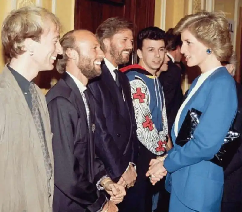 I BEE GEES E LADY DIANA