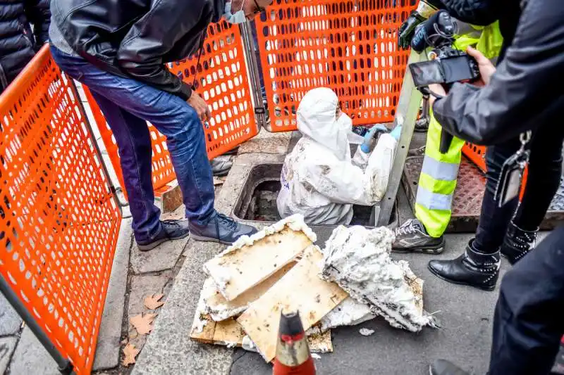 milano, rapina alla filiale di credite agricole di piazza ascoli 12