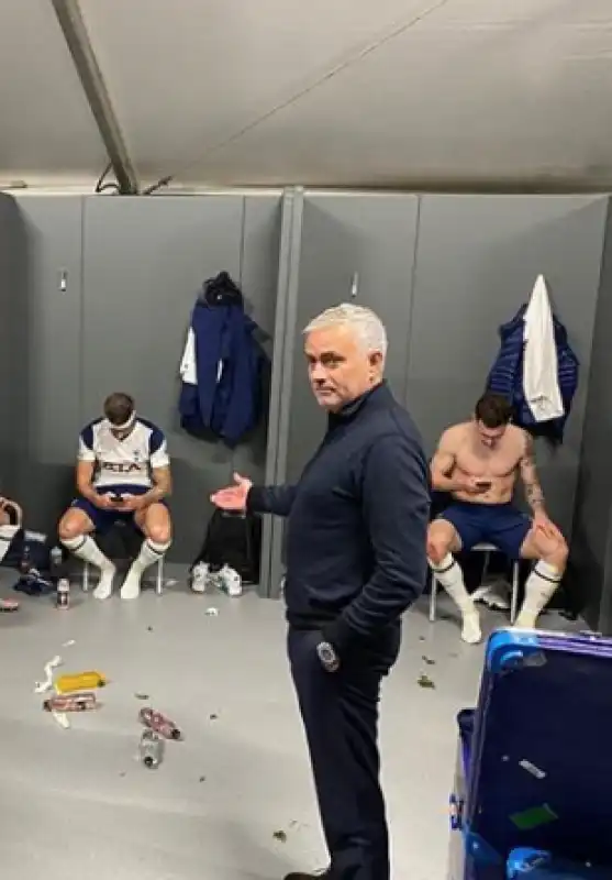 mourinho social