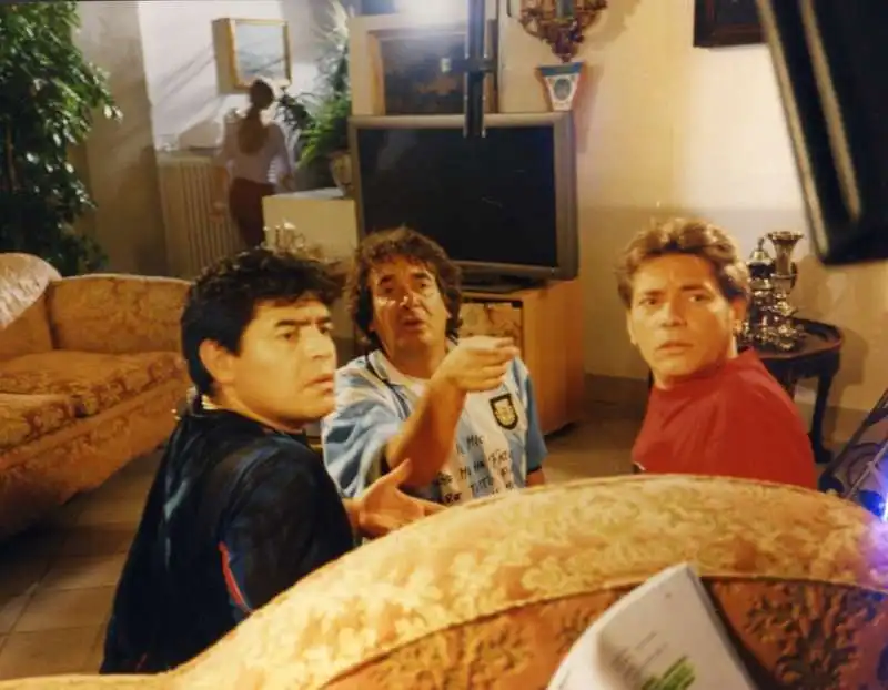 neri parenti sul set con maradona e nino d angelo