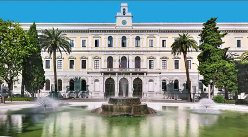 università bari