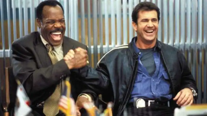 danny glover mel gibson   arma letale 4 