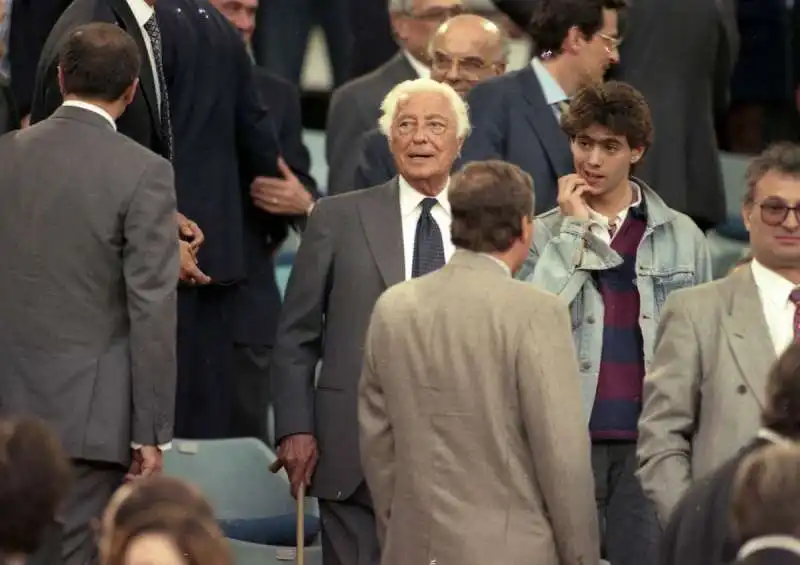 gianni  agnelli foto mezzelani gmt28